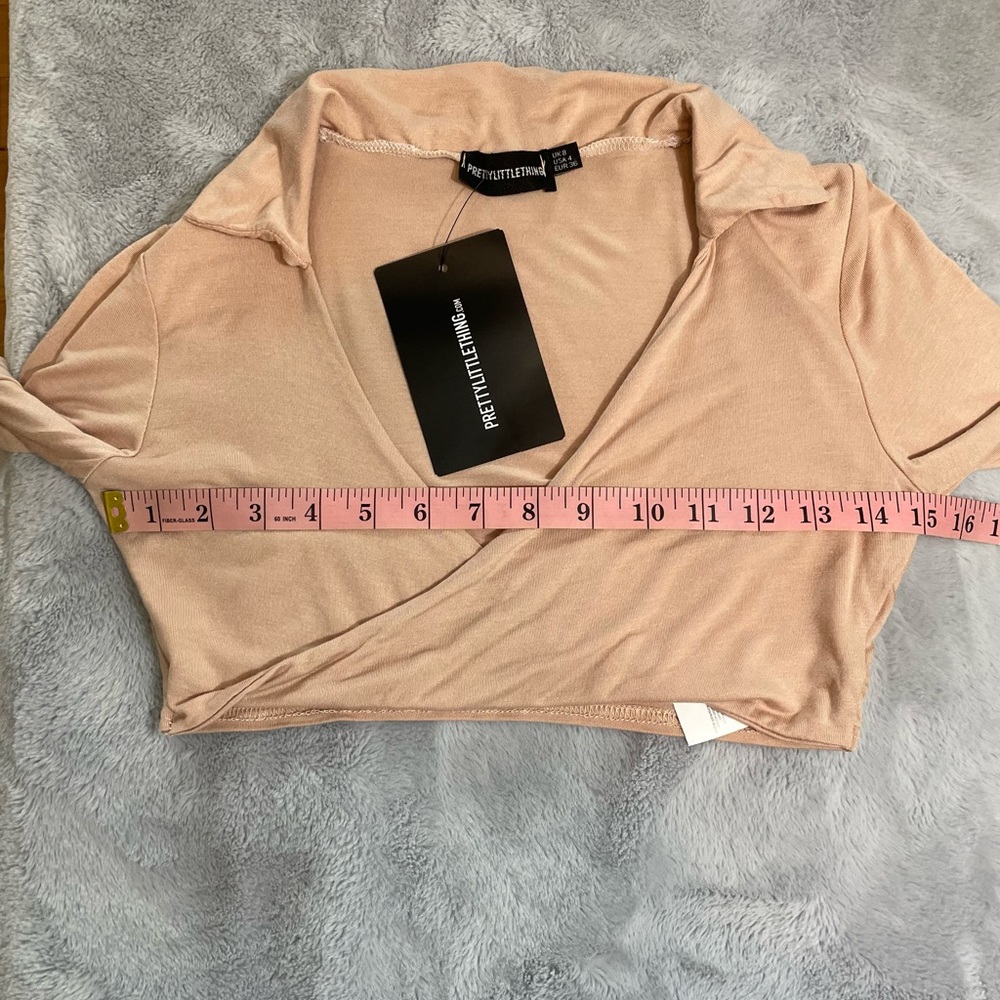NWT Pretty Little Thing Collar Twist Crop Top - Picture 4 of 8
